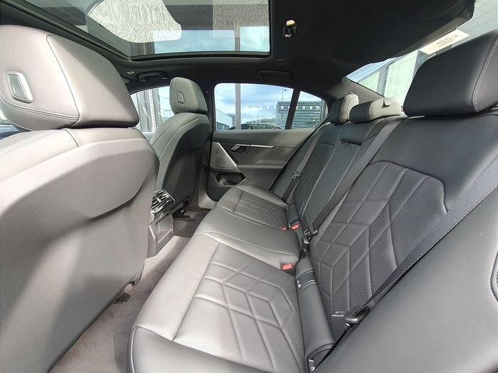 BMW 5 Series 2026