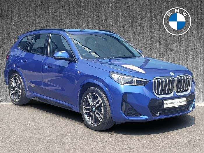 BMW iX1 2023
