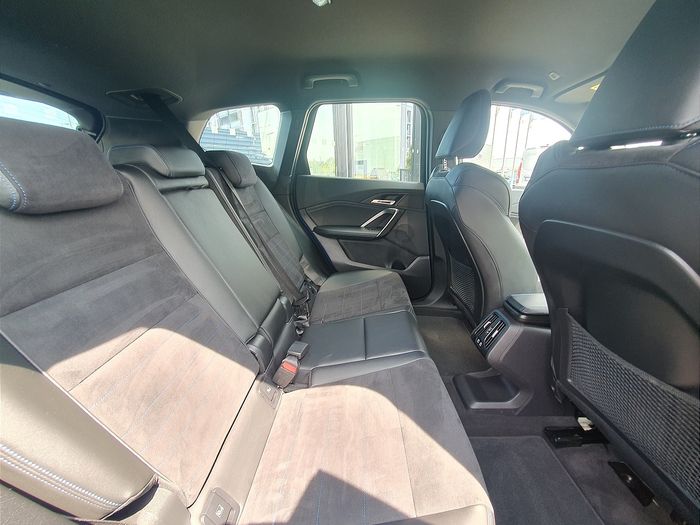 BMW iX1 2023