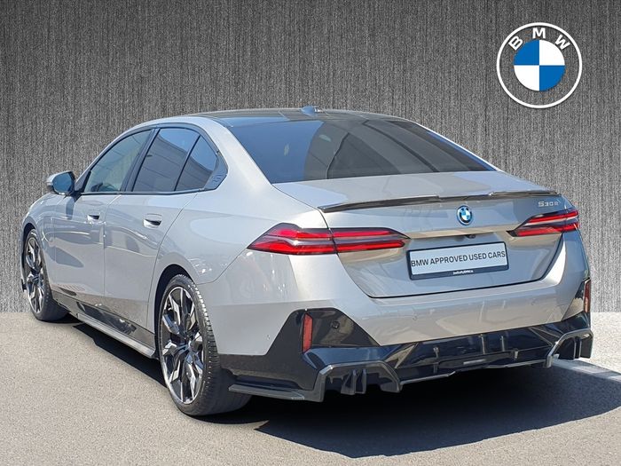 BMW 5 Series 2026