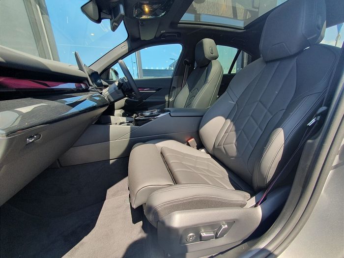 BMW 5 Series 2026