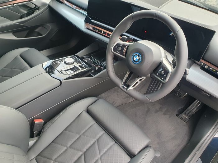 BMW 5 Series 2026