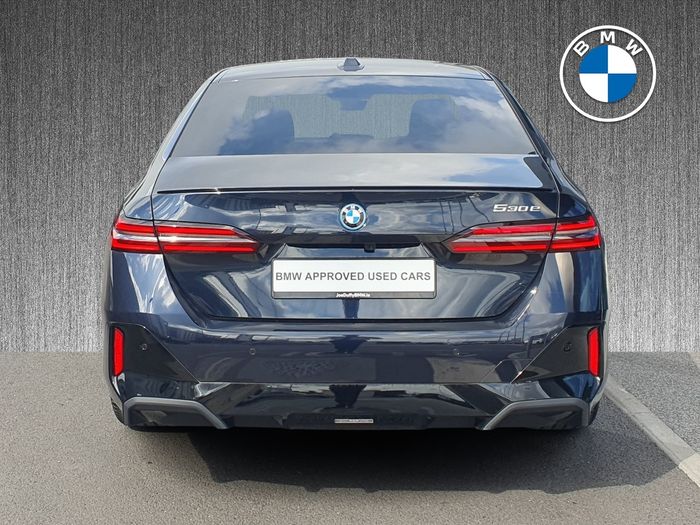 BMW 5 Series 2026