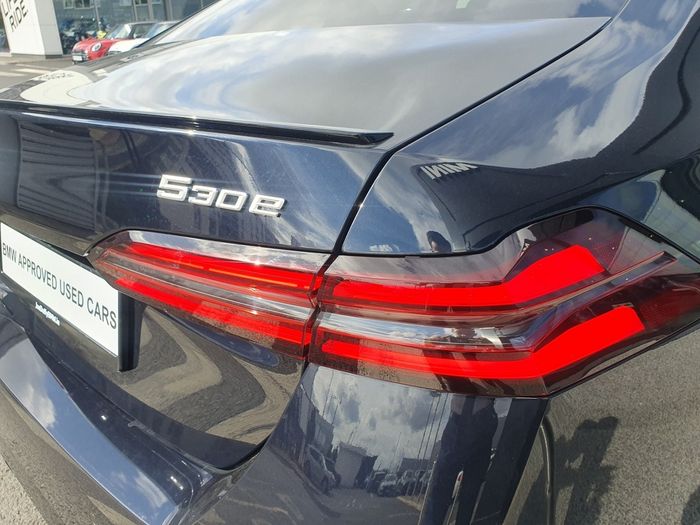 BMW 5 Series 2026
