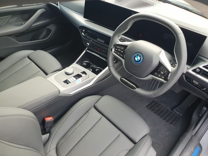 BMW i4 2026