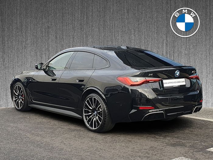 BMW i4 2023