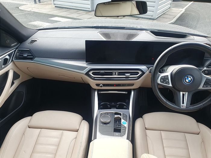 BMW i4 2023