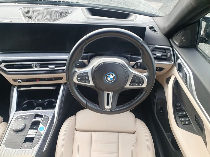 BMW i4 2023