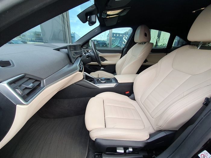 BMW i4 2023