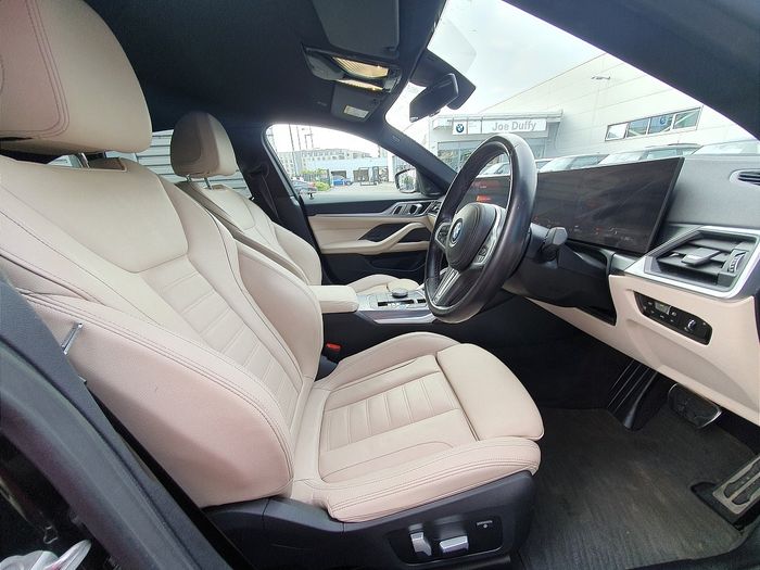 BMW i4 2023