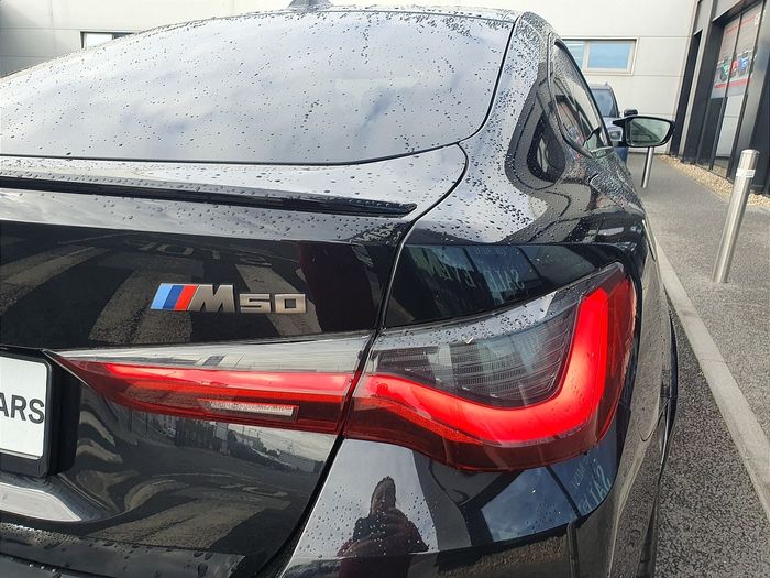 BMW i4 2023
