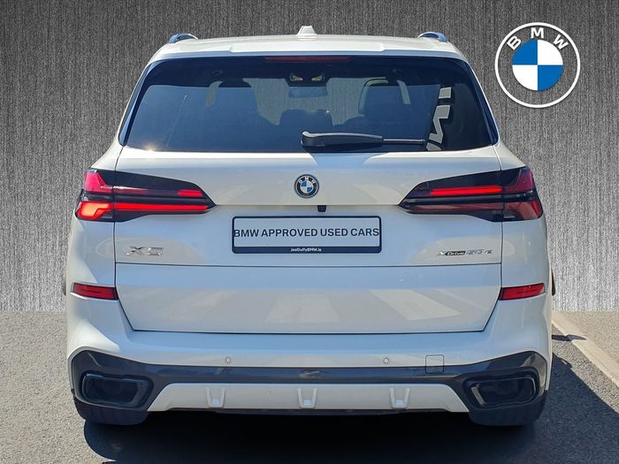 BMW X5 2023