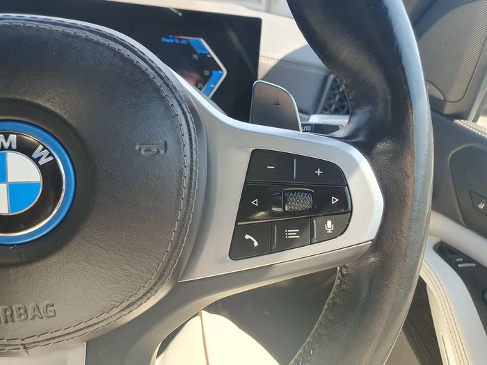 BMW X5 2023