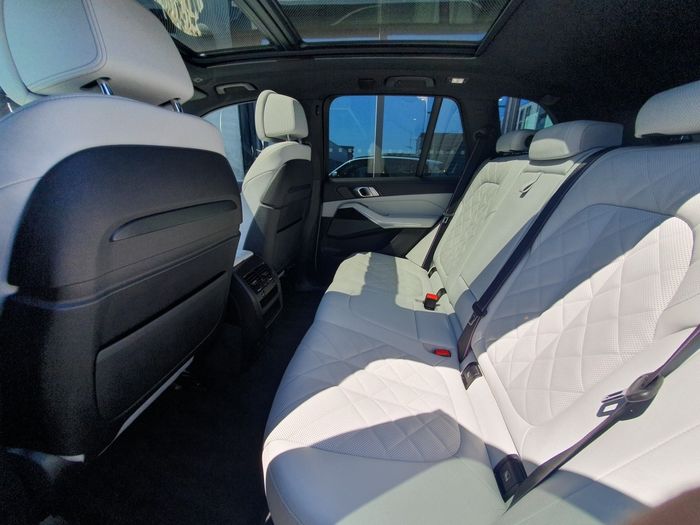 BMW X5 2023