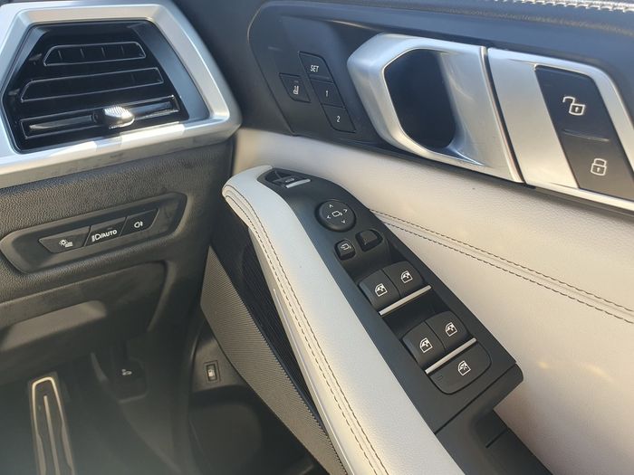 BMW X5 2023