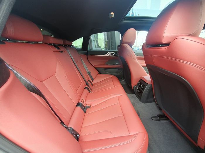 BMW i4 2026