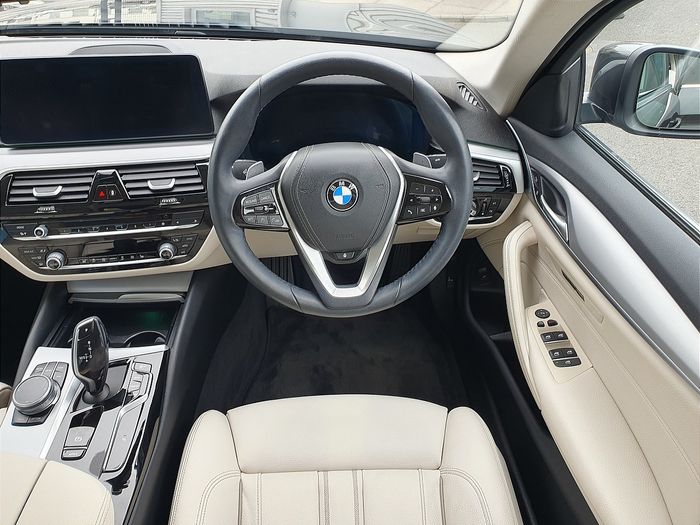 BMW 5 Series 2022