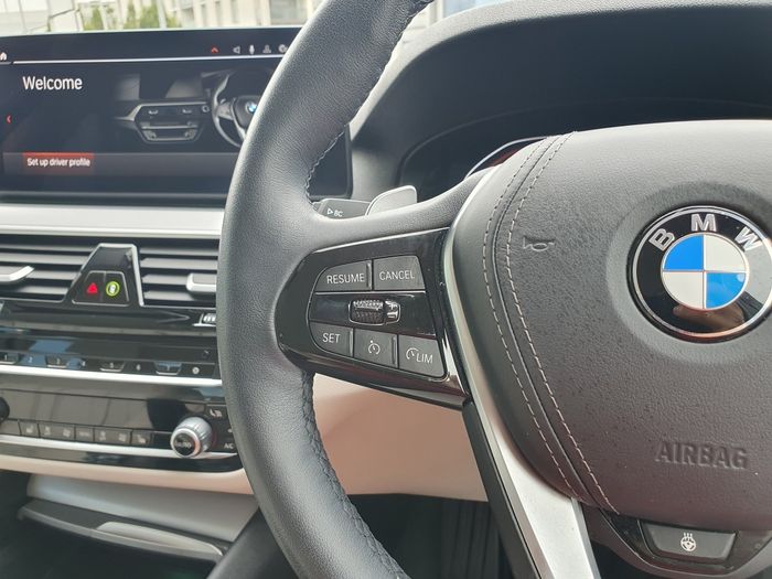 BMW 5 Series 2022