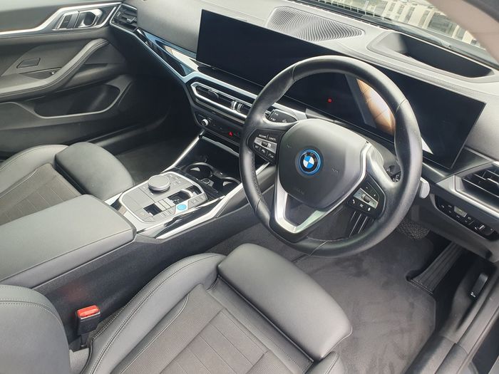 BMW i4 2024
