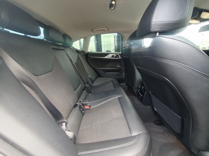 BMW i4 2024