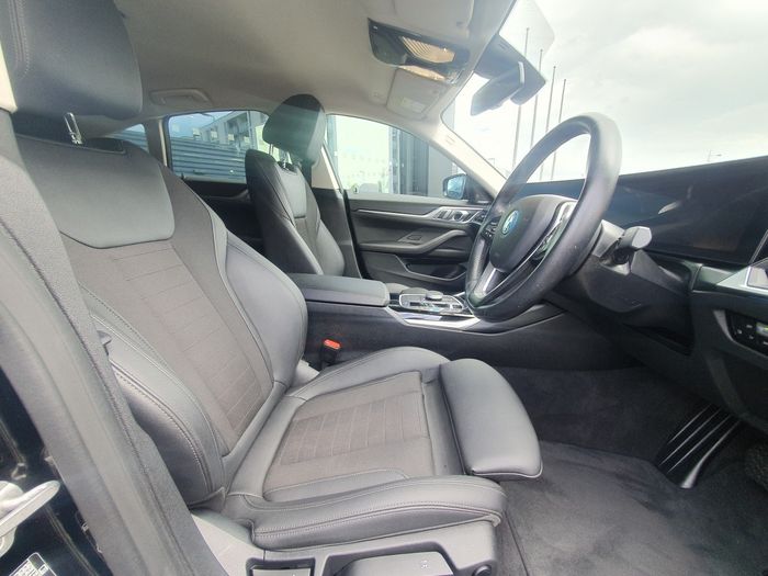 BMW i4 2024