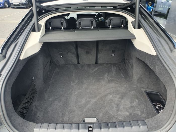 BMW i4 2024
