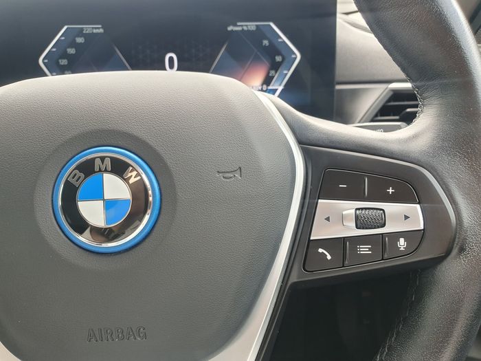 BMW i4 2024