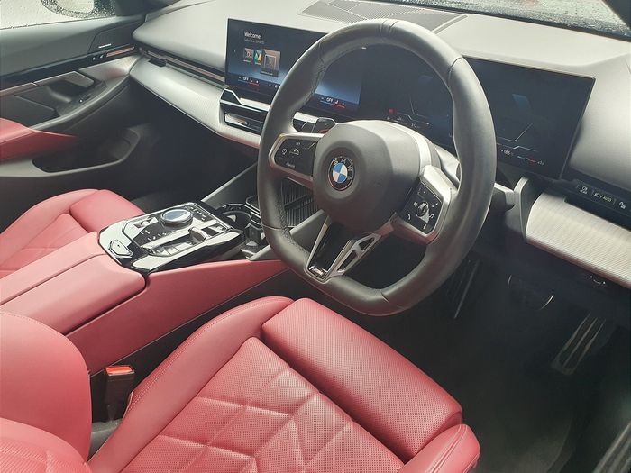 BMW 5 Series 2024