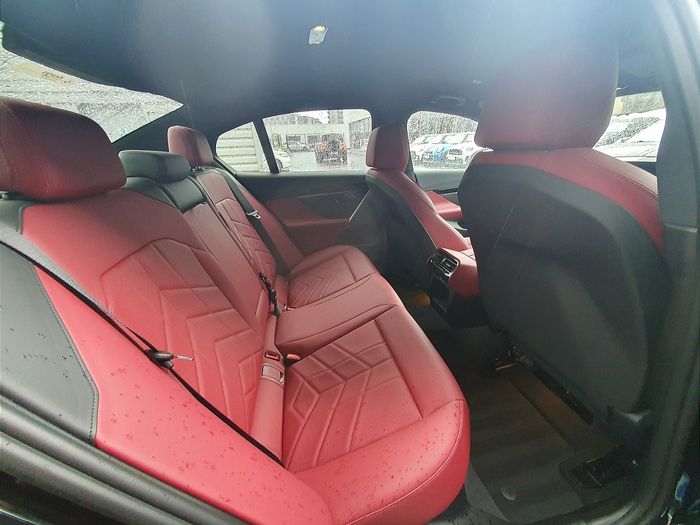 BMW 5 Series 2024