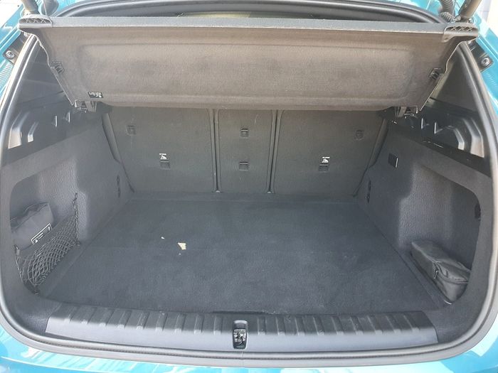 BMW iX1 2024
