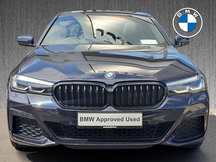 BMW 5 Series 2021