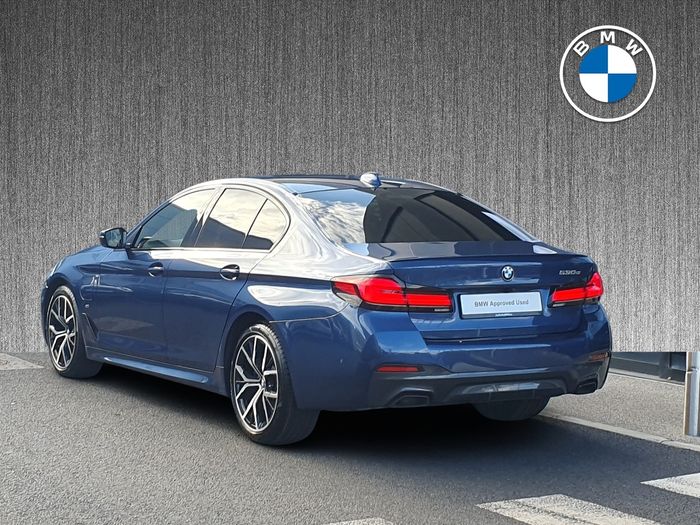 BMW 5 Series 2021