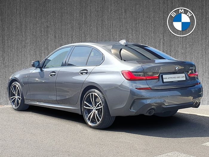 BMW 3 Series 2021