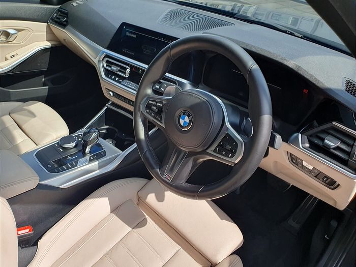 BMW 3 Series 2021