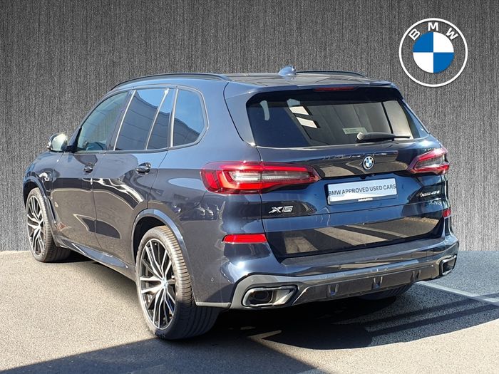 BMW X5 2023