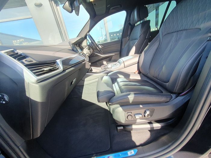 BMW X5 2023