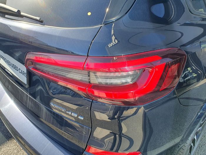 BMW X5 2023