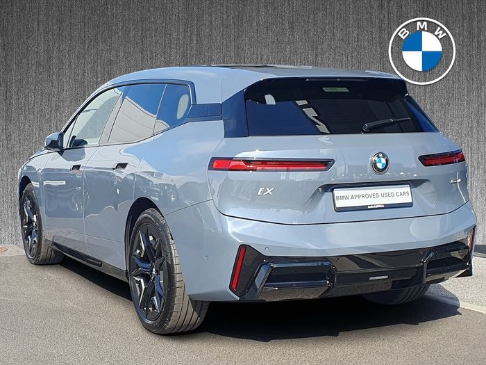 BMW IX 2026