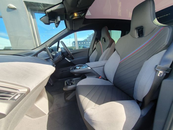BMW IX 2026