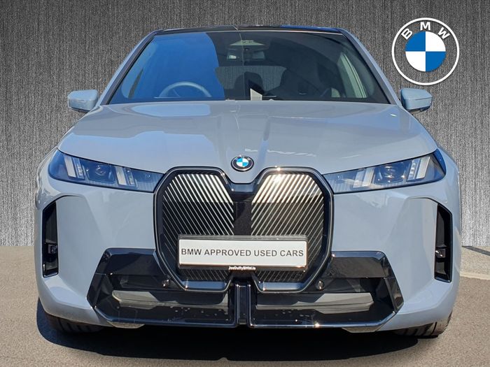 BMW IX 2026