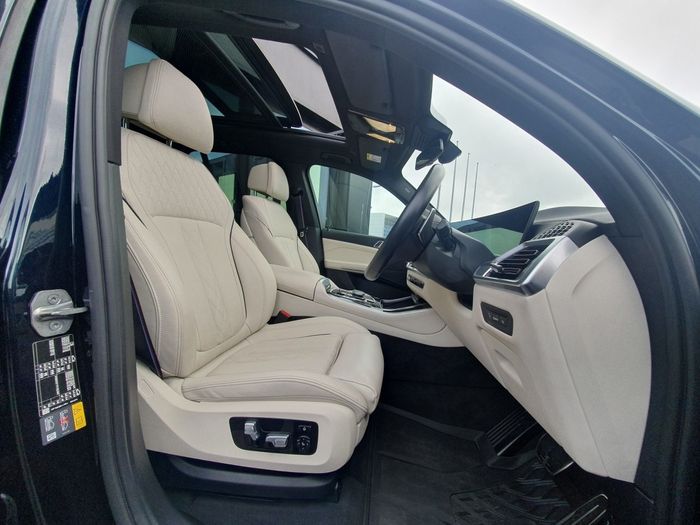 BMW X5 2023
