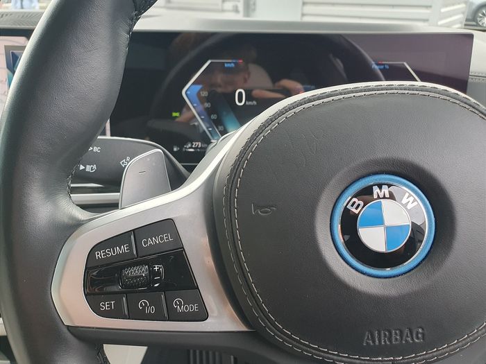 BMW X5 2023