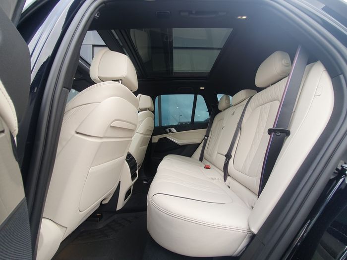BMW X5 2023