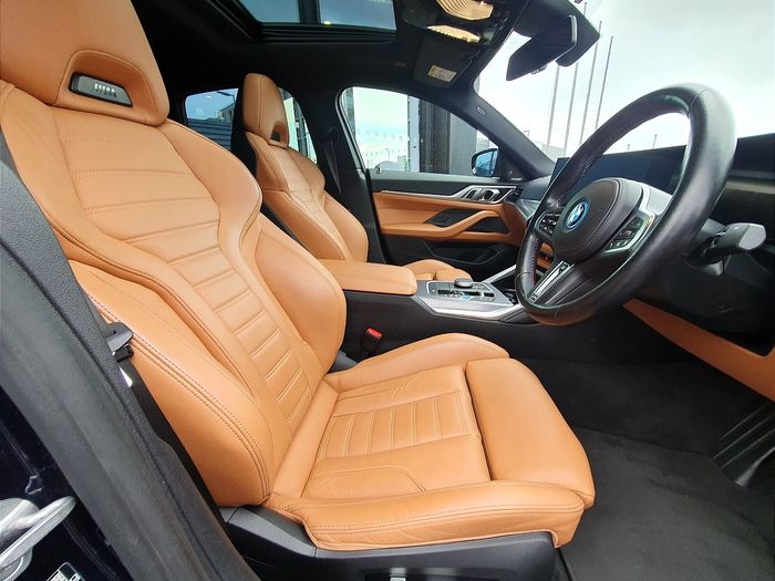 BMW i4 2023