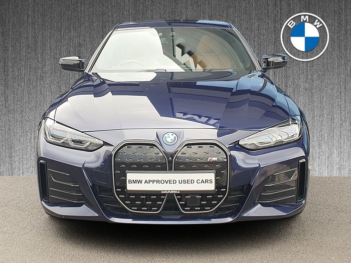 BMW i4 2023
