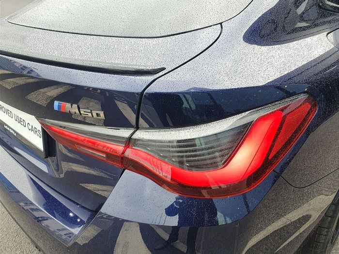 BMW i4 2023