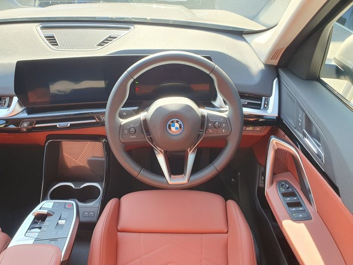 BMW iX1 2026