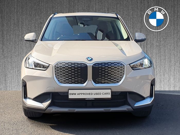 BMW iX1 2026
