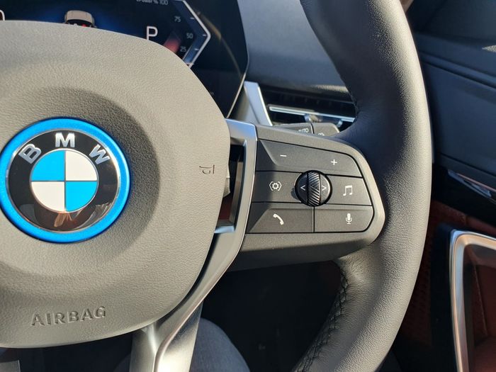 BMW iX1 2026