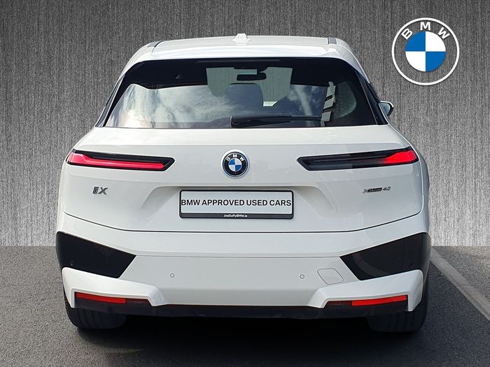BMW IX 2022